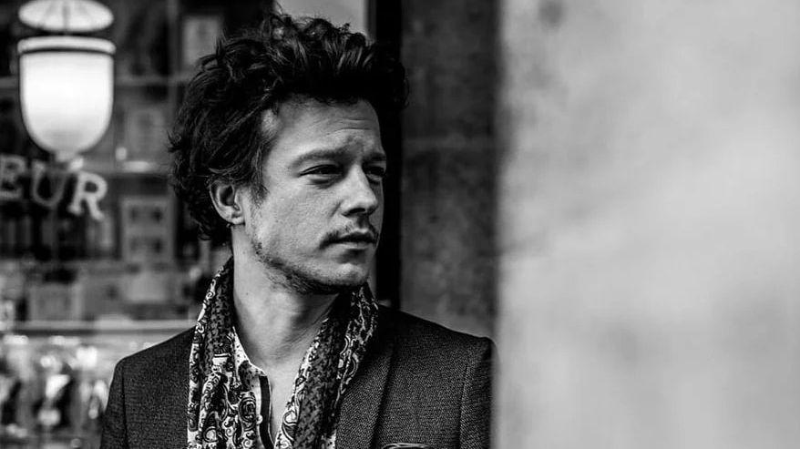 Sidoine, le destin de son 1er album entre vos&nbsp;mains