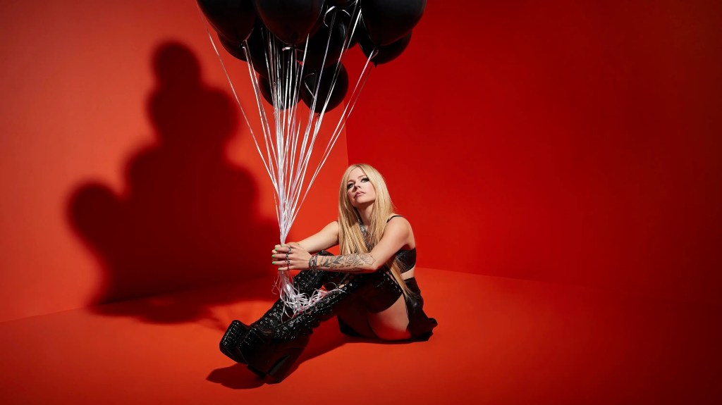 Avril Lavigne retourne aux sources avec son nouvel album &laquo;&nbsp;Love Sux&nbsp;&raquo;