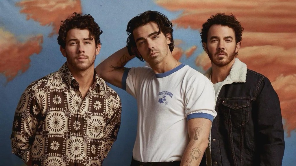 Les Jonas Brothers de retour avec le funky &laquo;&nbsp;Wings&nbsp;&raquo;